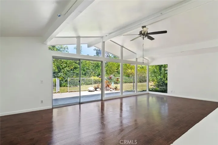 30 La Patera Court, Camarillo, California 93010