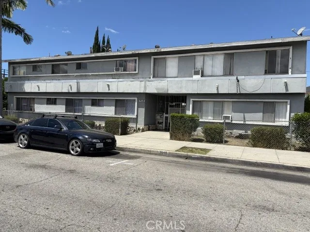 Front view of the property