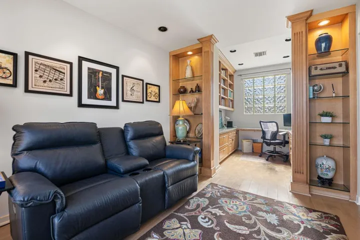 74-web-or-mls-8M4A3331