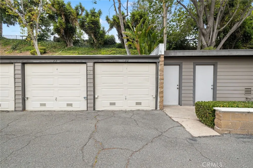Garage #22