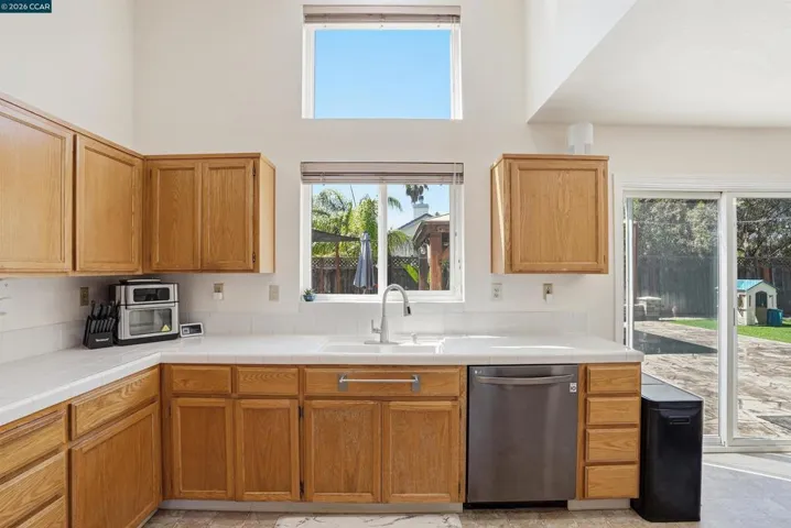 5217 Turf Court, Antioch, California 94531