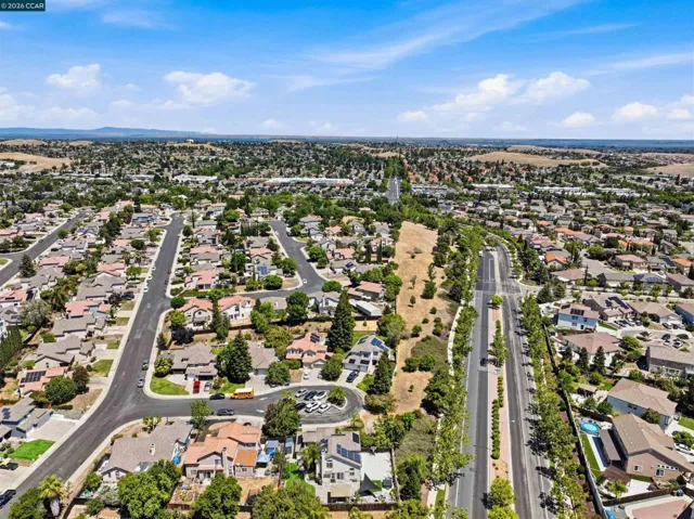 5217 Turf Court, Antioch, California 94531