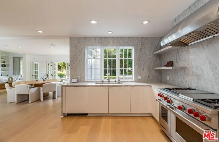 1248 N Wetherly Drive, Los Angeles, California 90069