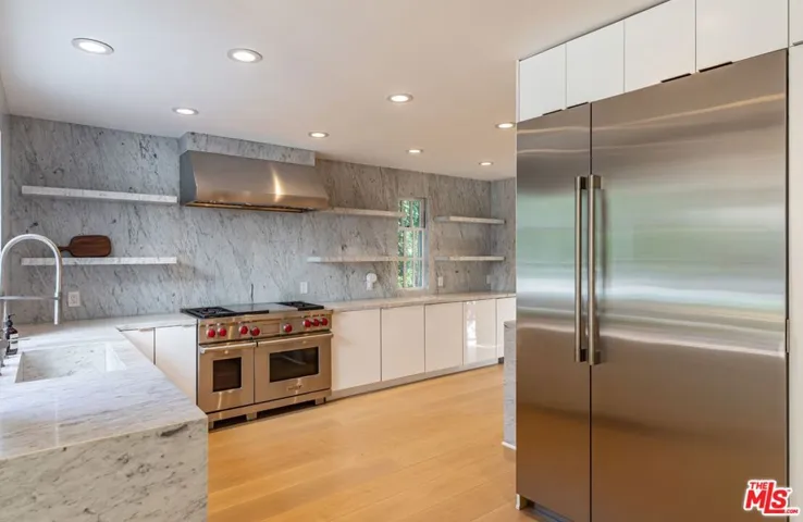 1248 N Wetherly Drive, Los Angeles, California 90069