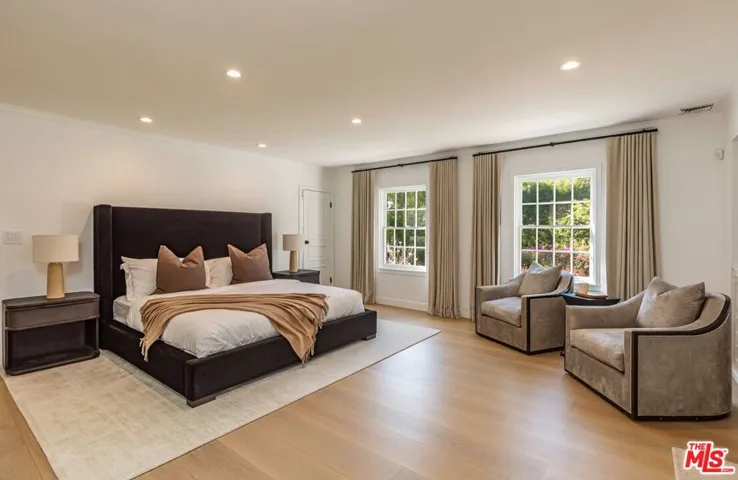 1248 N Wetherly Drive, Los Angeles, California 90069