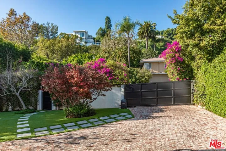 1248 N Wetherly Drive, Los Angeles, California 90069