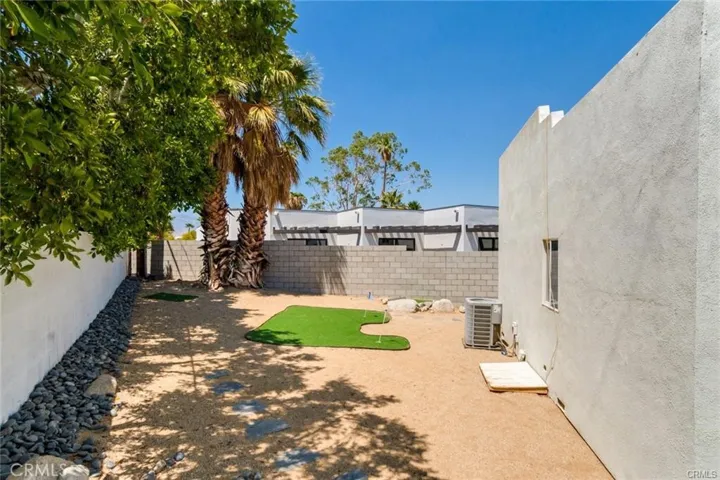 2723 N Junipero, Palm Springs, California 92262