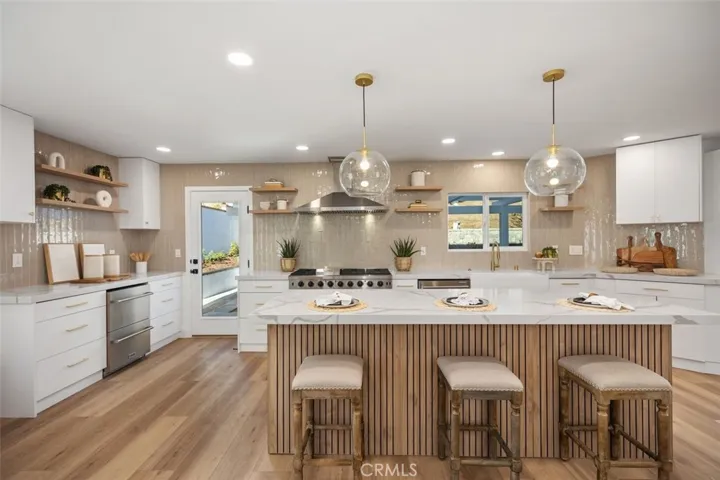 24891 Zumaya Court, Laguna Hills, California 92653