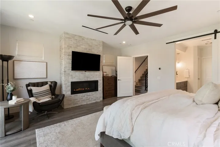 624 14th Street, Huntington Beach, California 92648