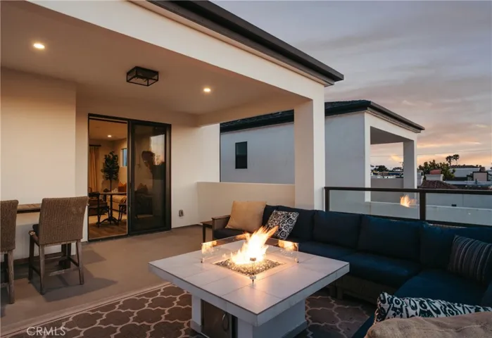 624 14th Street, Huntington Beach, California 92648