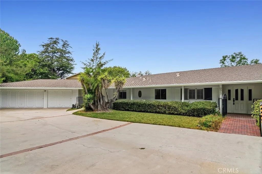 975 Valley Vista Drive, Camarillo, California 93010 — photo 5