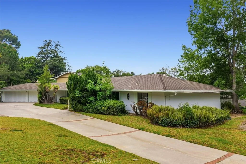 975 Valley Vista Drive, Camarillo, California 93010 — photo 4