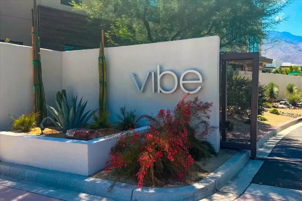 76-Vibe Community (9)