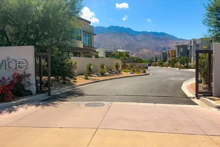 68-Vibe Community (10)