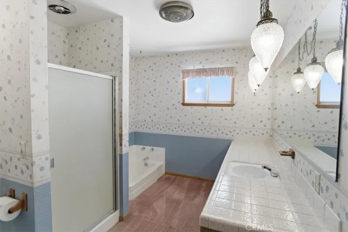 7331 W Avenue O8, Palmdale, California 93551
