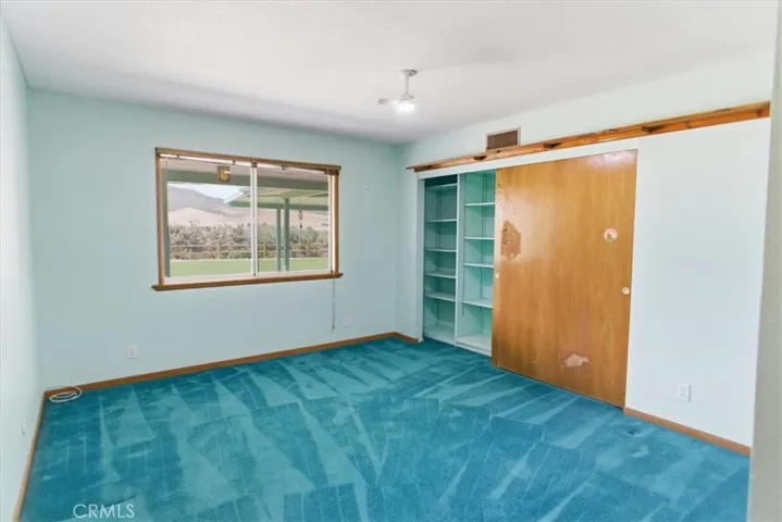 7331 W Avenue O8, Palmdale, California 93551