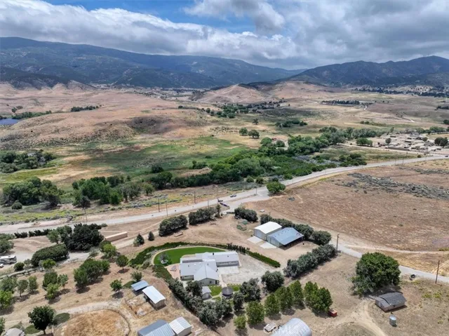 7331 W Avenue O8, Palmdale, California 93551