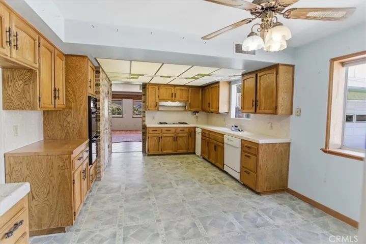 7331 W Avenue O8, Palmdale, California 93551