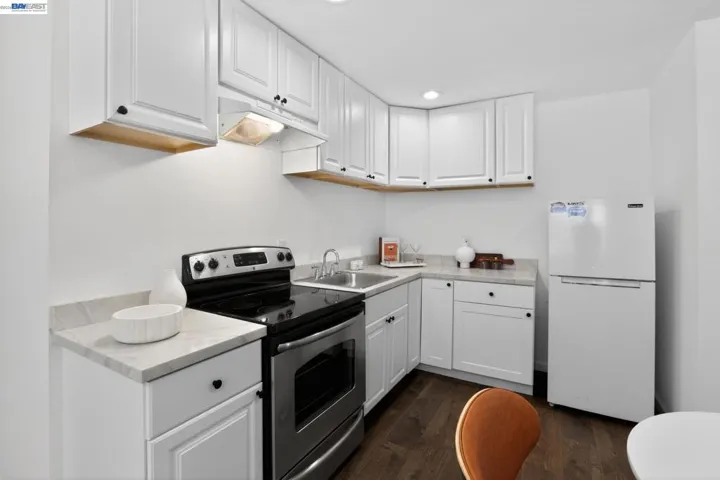 1664 Tulane, East Palo Alto, California 94303
