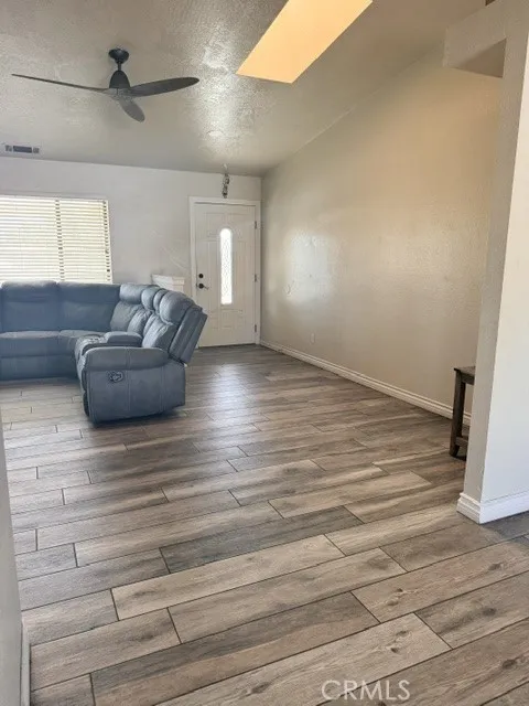 Living room / front entrance