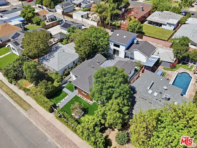 17721 Burbank Boulevard, Encino, California 91316