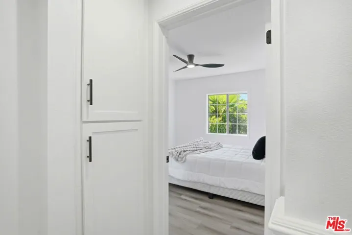 17721 Burbank Boulevard, Encino, California 91316