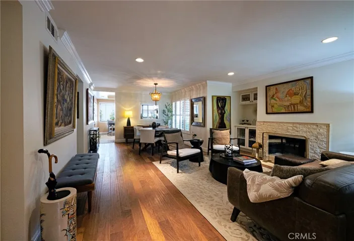 Entry Living room