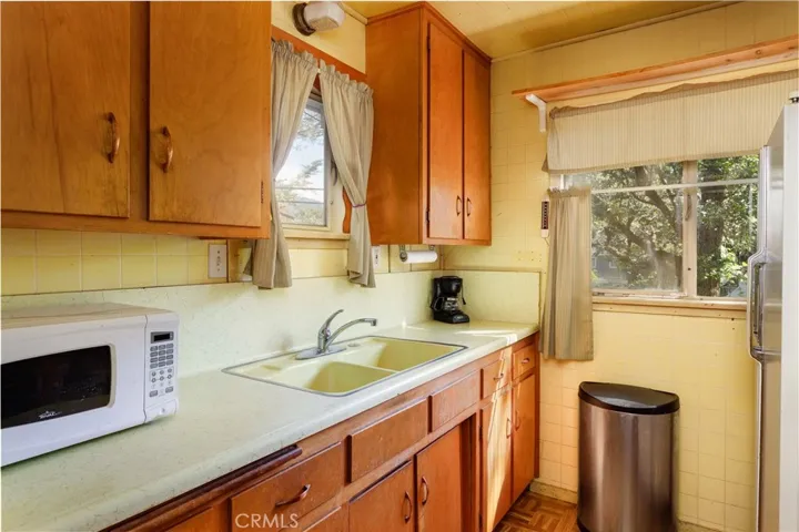 29288 Lake View, Cedar Glen, California 92321