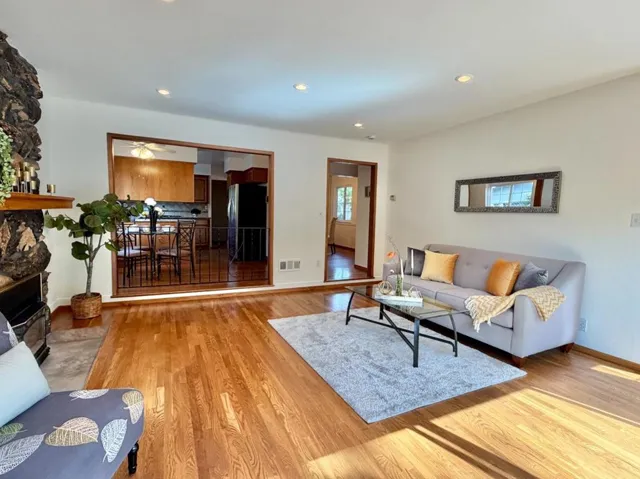 365 Sara Avenue, Sunnyvale, California 94086