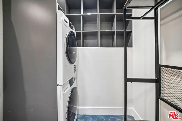 1010 Hammond Street 306, West Hollywood, California 90069