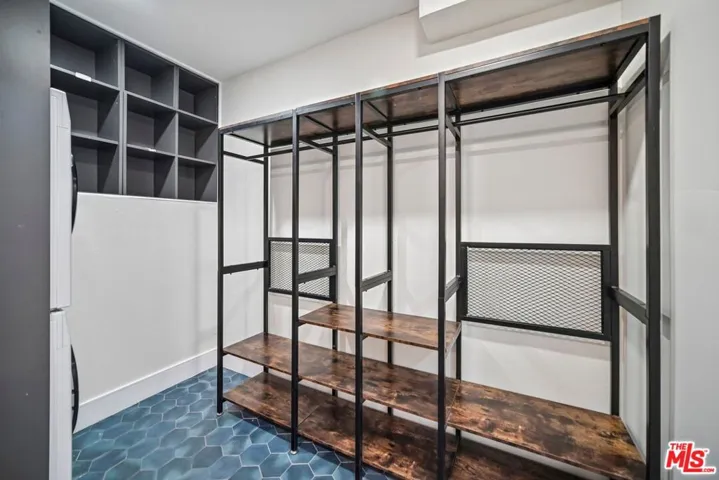 1010 Hammond Street 306, West Hollywood, California 90069