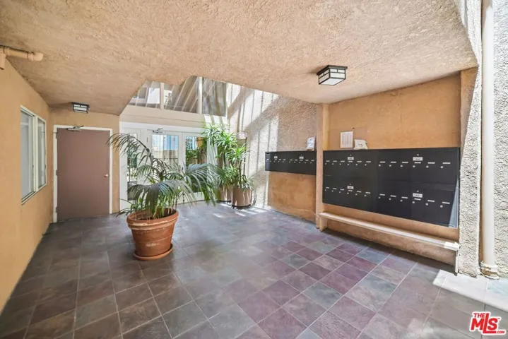 1010 Hammond Street 306, West Hollywood, California 90069