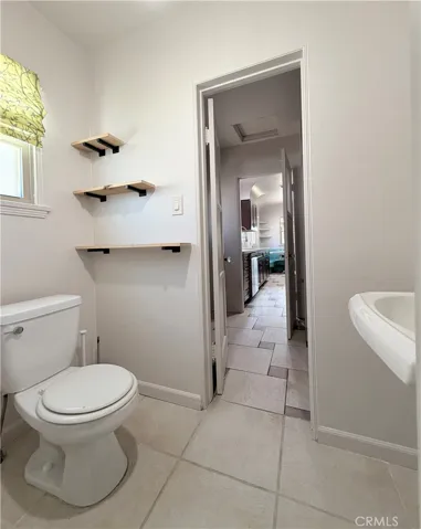 3722 Somerset, Los Angeles, California 90016