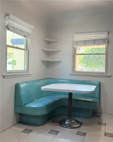 3722 Somerset, Los Angeles, California 90016