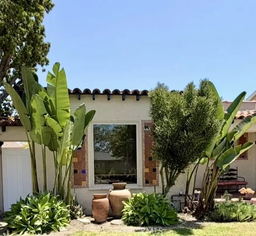 3722 Somerset, Los Angeles, California 90016