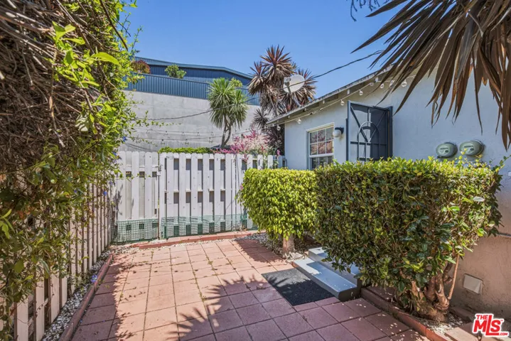 4177 Ince Boulevard 1/2, Culver City, California 90232