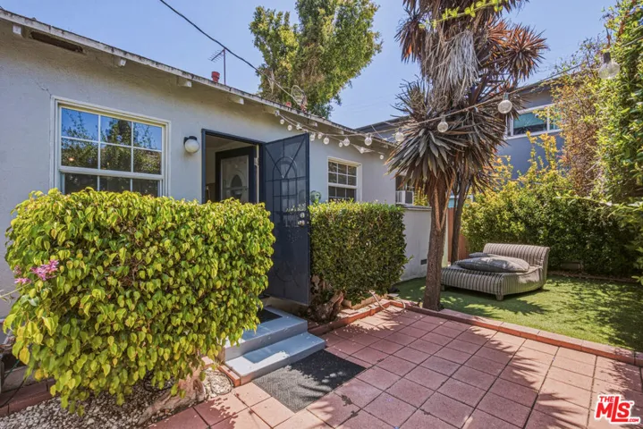 4177 Ince Boulevard 1/2, Culver City, California 90232