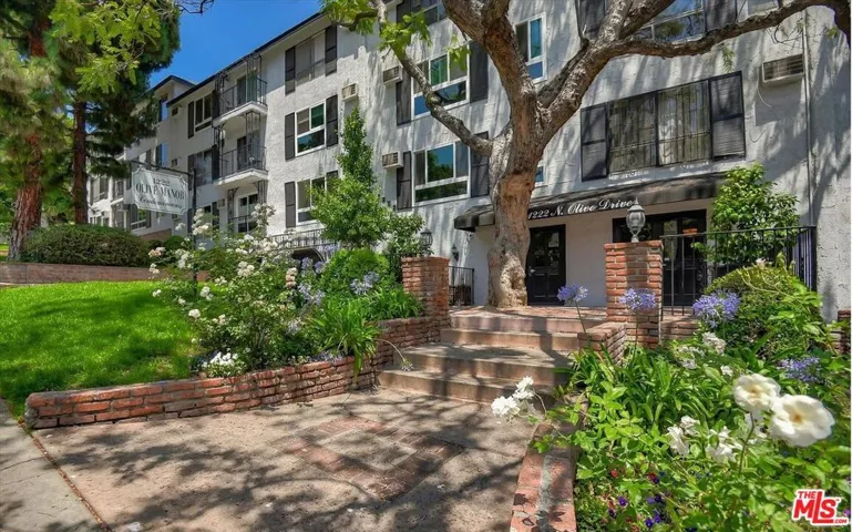 1222 N Olive Drive 209, West Hollywood, California 90069