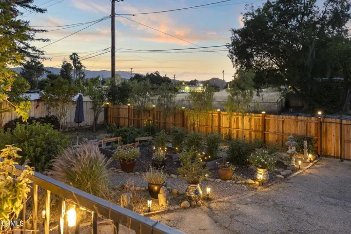 4b-web-or-mls-Upmarketmedia_228Hig-twi-0