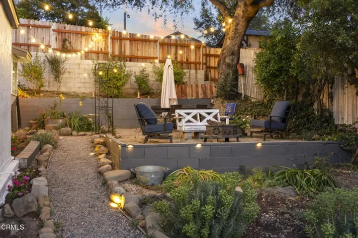 4bbb-web-or-mls-Upmarketmedia_228Hig-twi