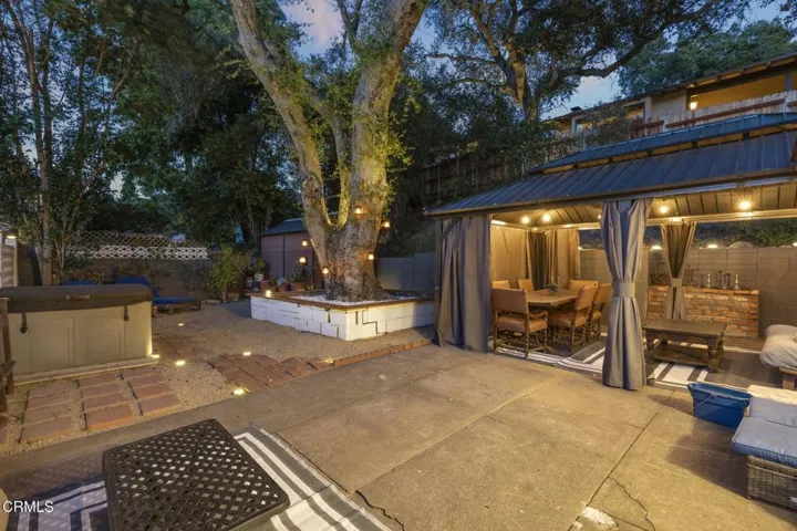 11-web-or-mls-Upmarketmedia_228Hig-twi-0