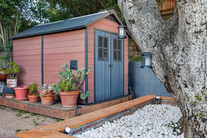 8-web-or-mls-Upmarketmedia_228Hig-126