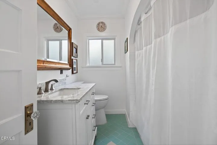 5d-web-or-mls-Upmarketmedia_228Hig-071