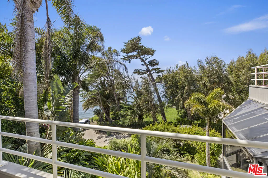 31833 Sea Level Drive, Malibu, California 90265 — photo 5