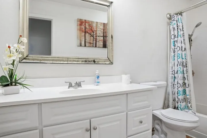 1015 Eagle Drive, Salinas, California 93905