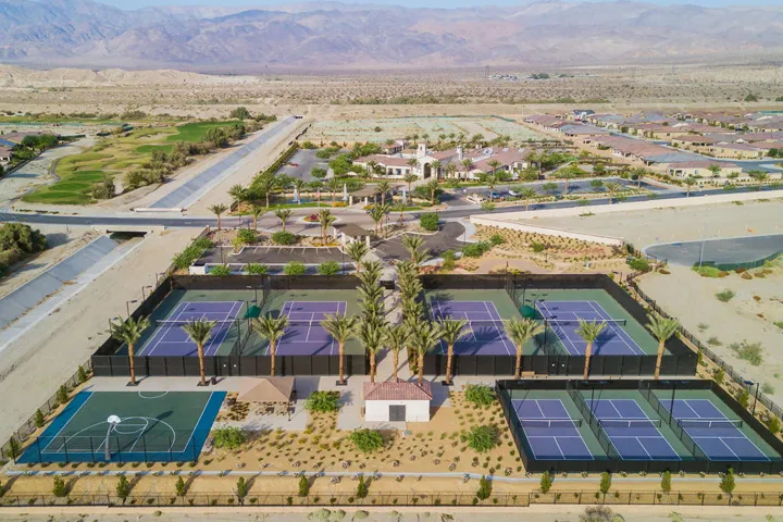 4-seasons-terra-lago-community-006