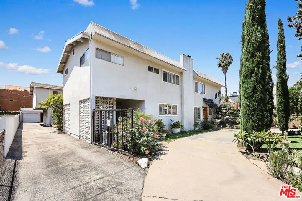 11130 Huston Street, North Hollywood, California 91601 — photo 4