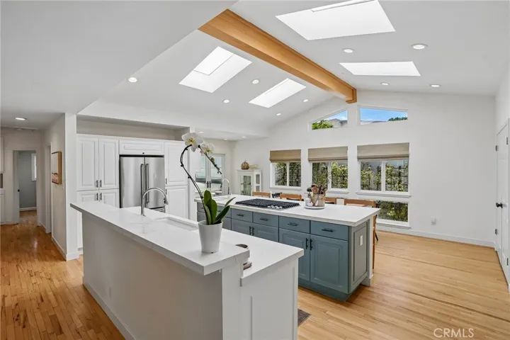 308 N Herrin Street, Manhattan Beach, California 90266