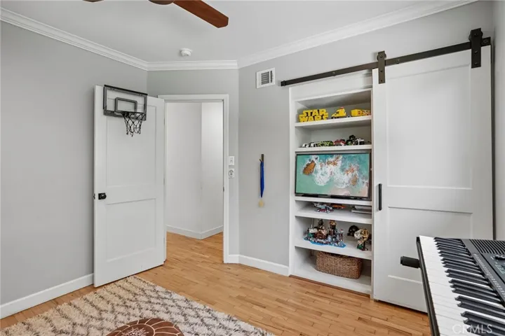 308 N Herrin Street, Manhattan Beach, California 90266