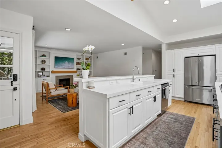308 N Herrin Street, Manhattan Beach, California 90266